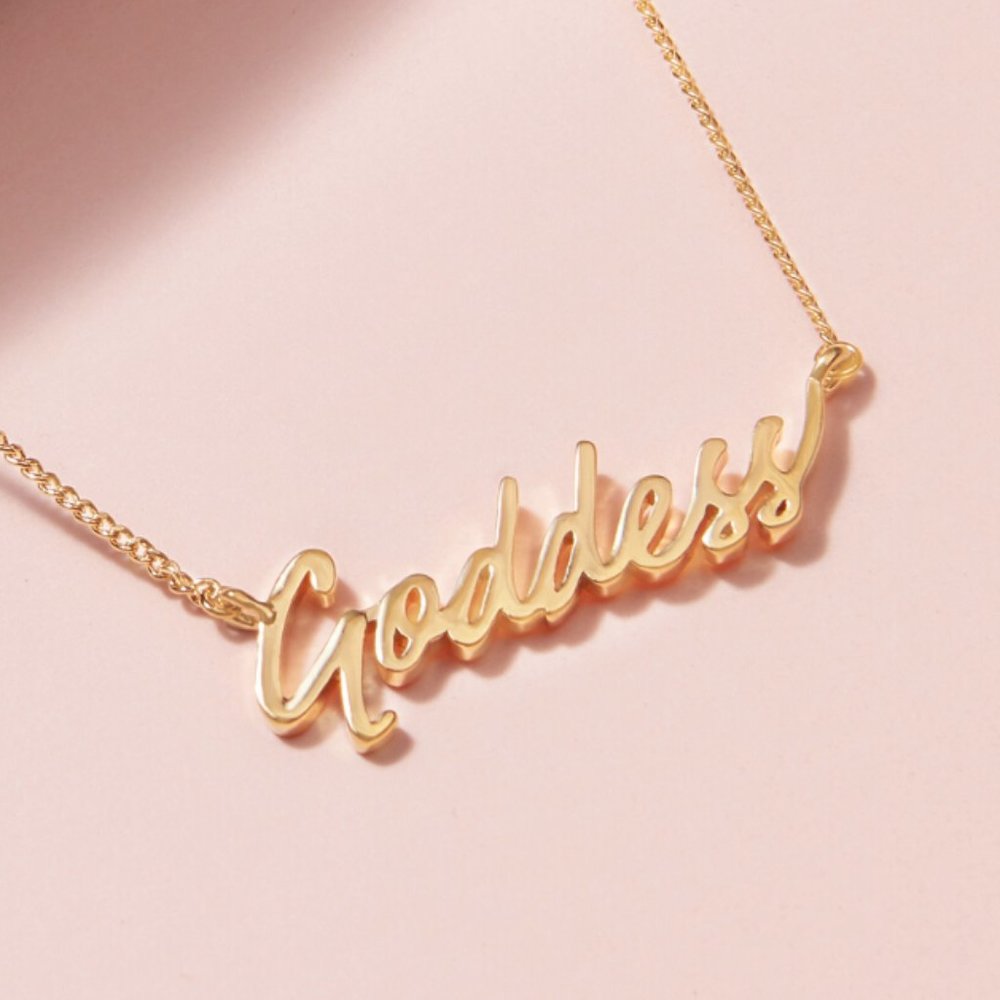 🎁 Goddess Signature Necklace